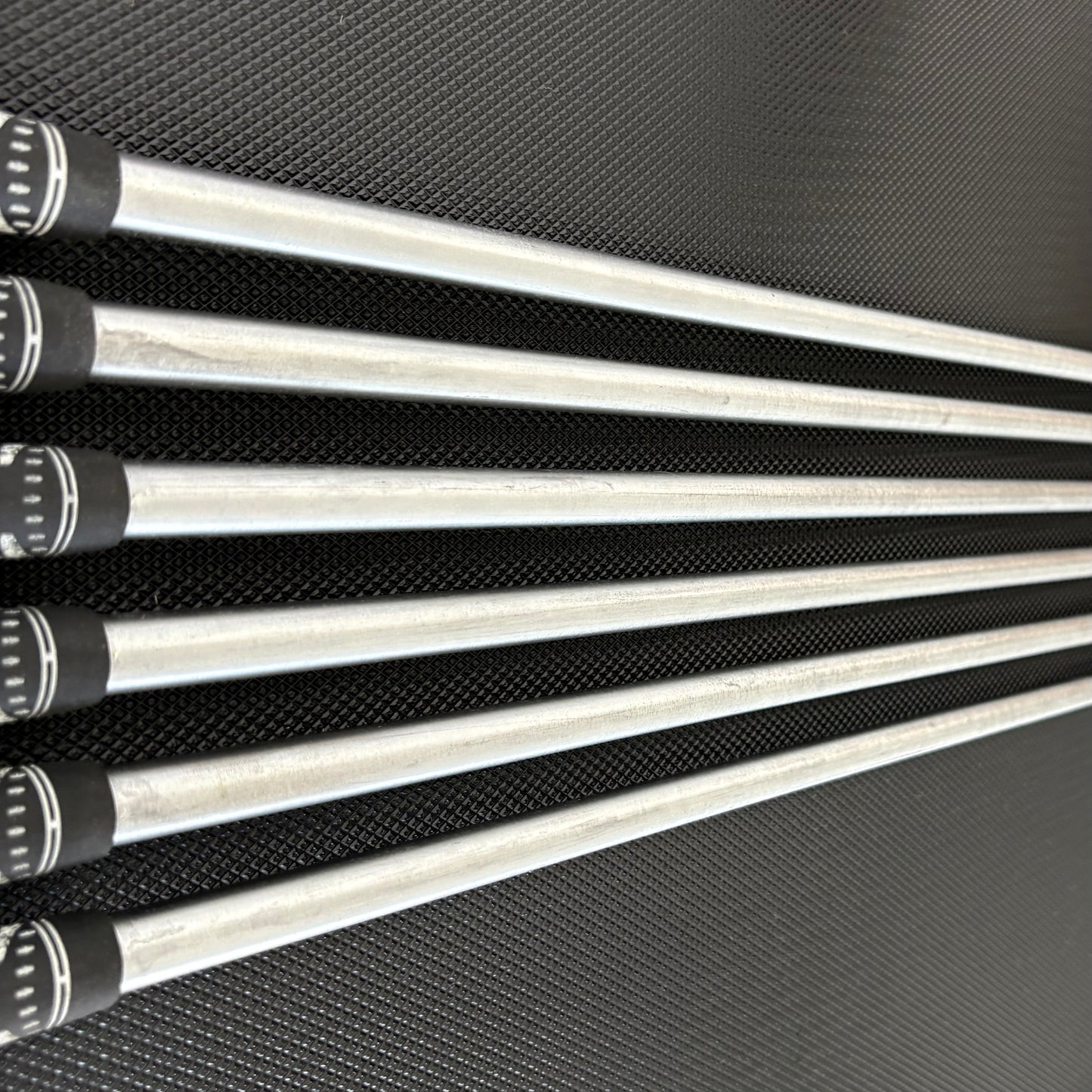 TITLEIST T100 2023 IRON SET