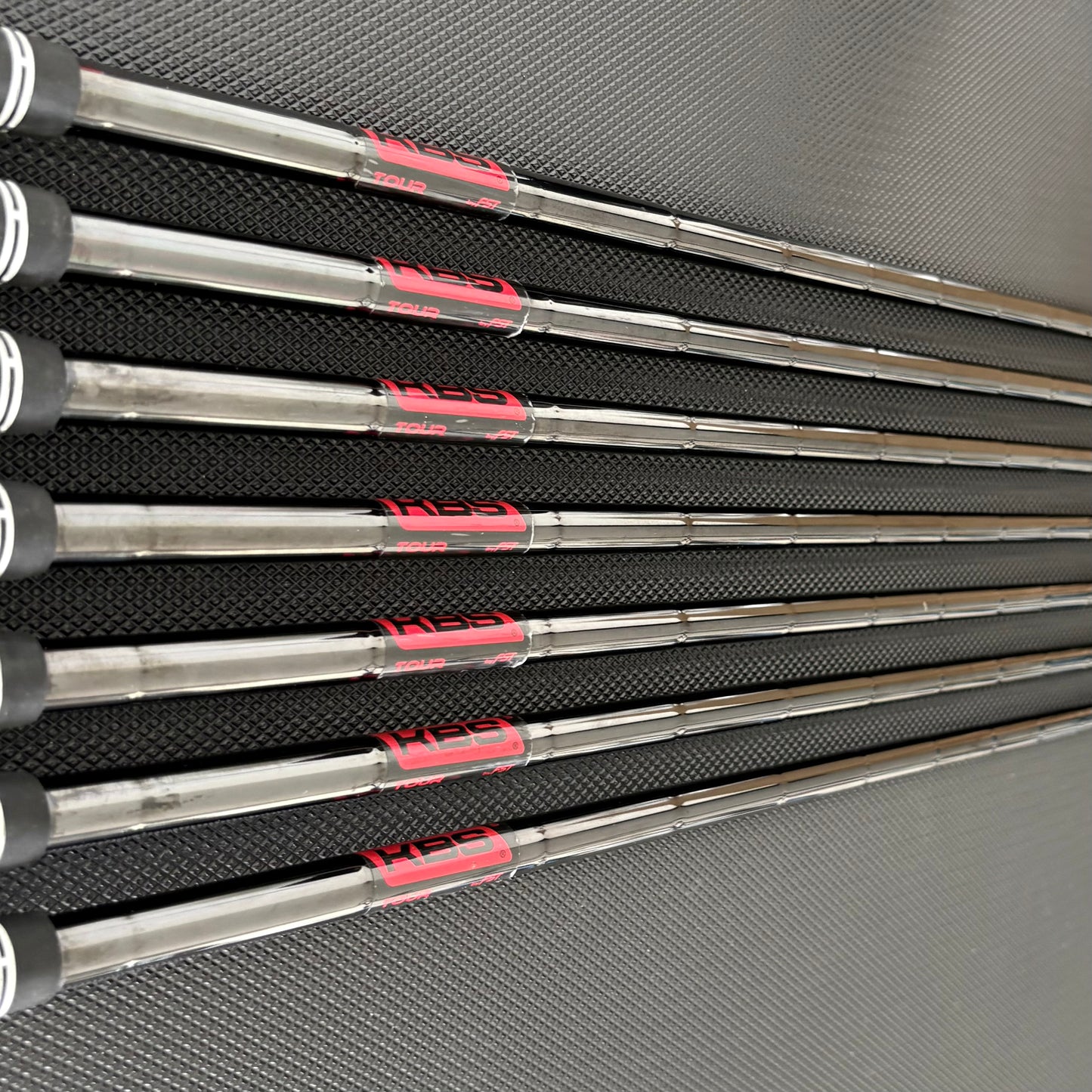 TAYLORMADE P770 2024 IRON SET