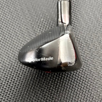 TAYLORMADE STEALTH PLUS RESCUE 3 HYBRID (19.5 DEGREE) + HEADCOVER
