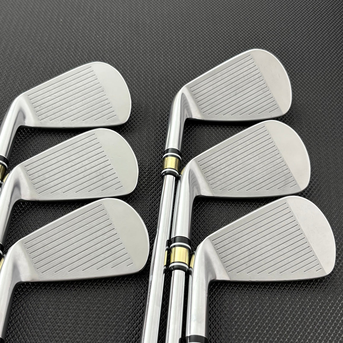 SRIXON ZXI7 IRON SET