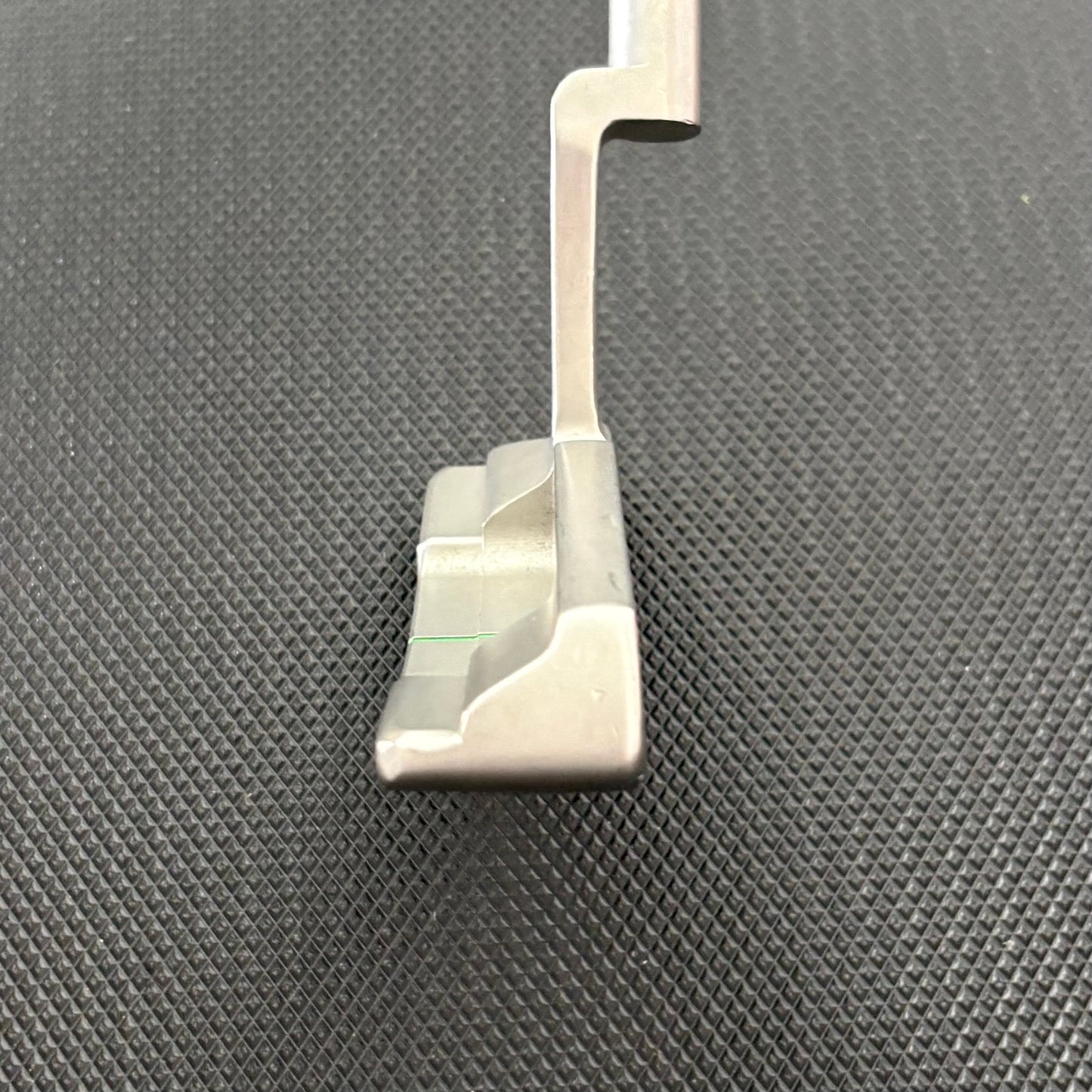 SCOTTY CAMERON STUDIO STYLE NEWPORT 2 CUSTOM PUTTER (34”)