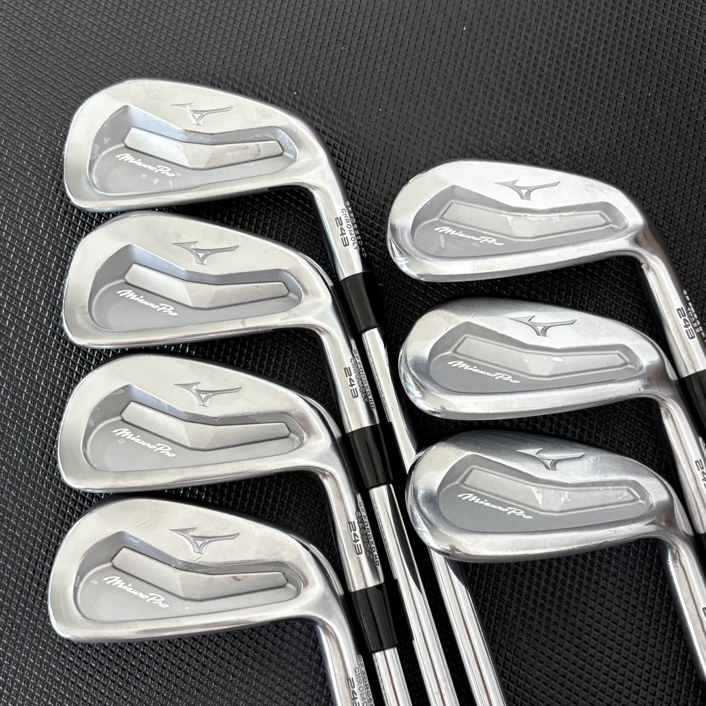 MIZUNO PRO 243 IRON SET