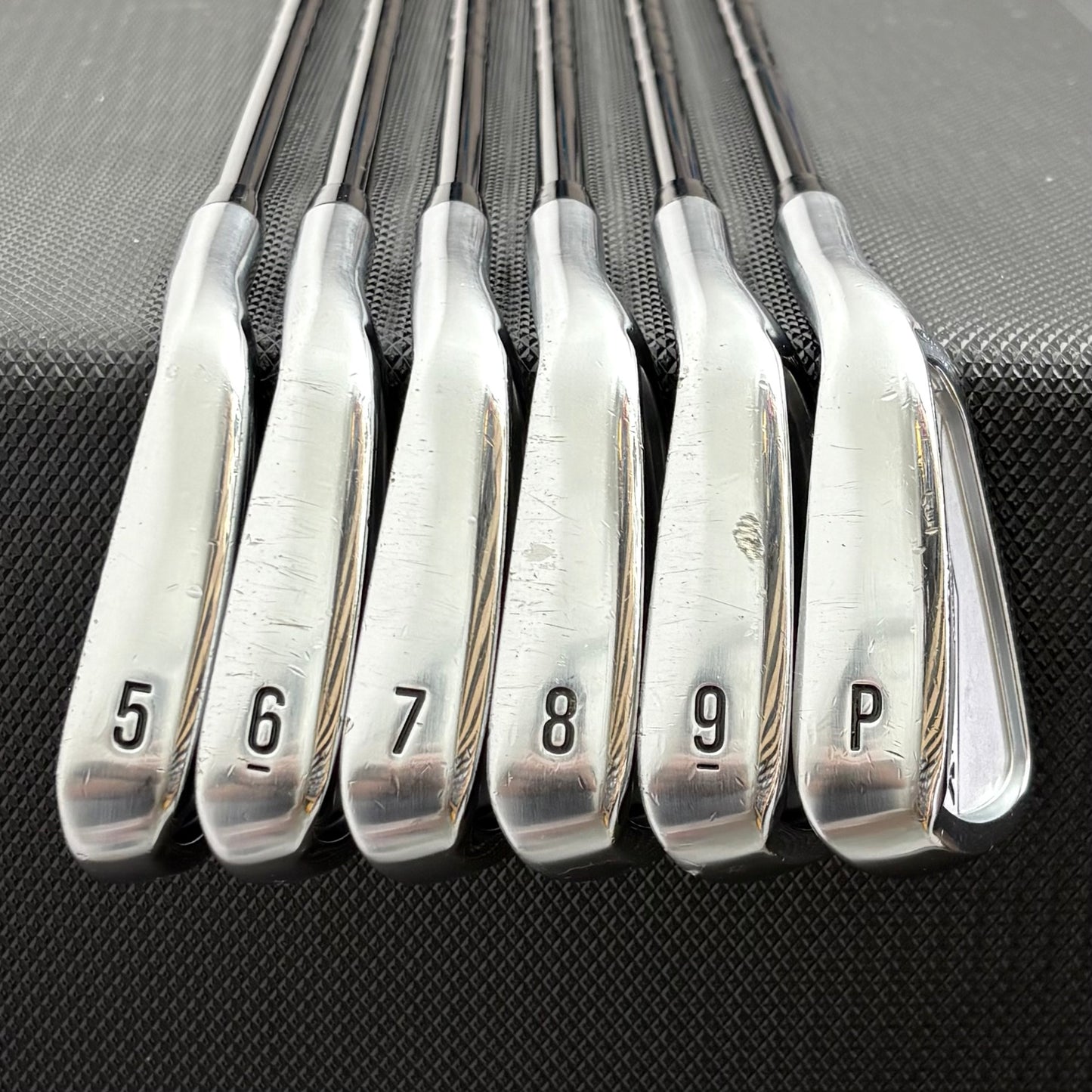 CALLAWAY X-FORGED 2025 IRON SET