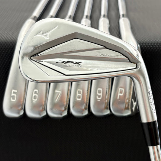 MIZUNO JPX 923 FORGED IRON SET
