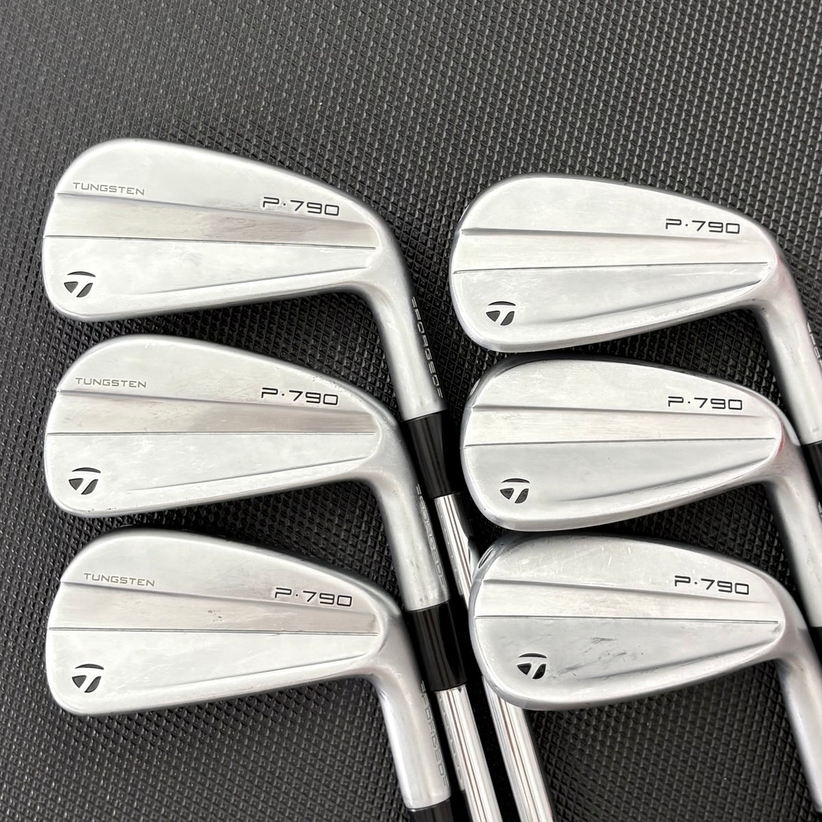 TAYLORMADE P790 2023 IRON SET