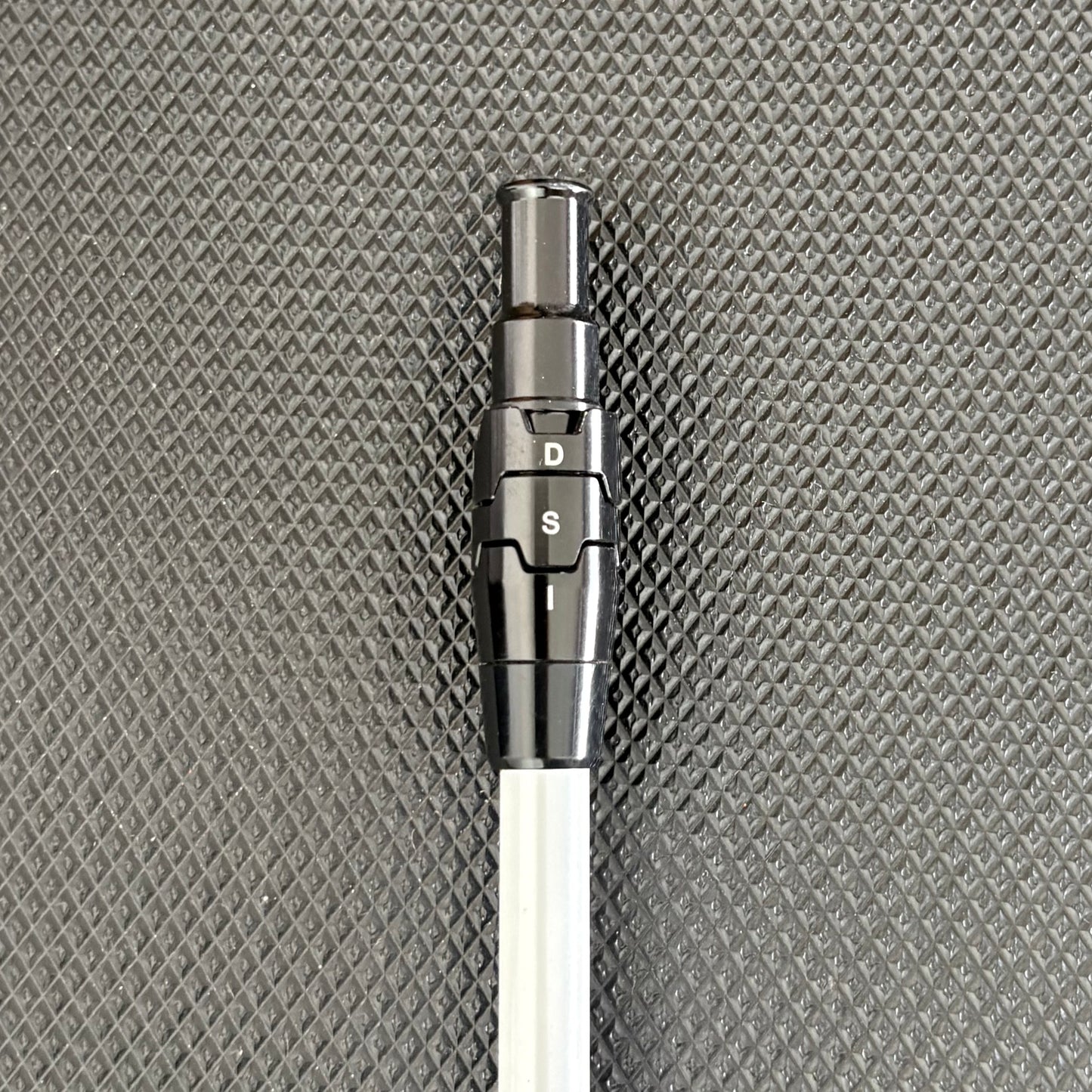 LADIES MITSUBISHI CHEMICAL  ELDIO DRIVER SHAFT + CALLAWAY TIP (43")