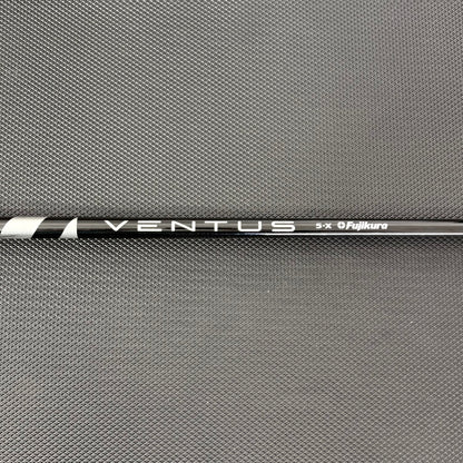 FUJIKURA VENTUS BLACK VELOCORE 5 X-STIFF DRIVER SHAFT + TAYLORMADE TIP (44")