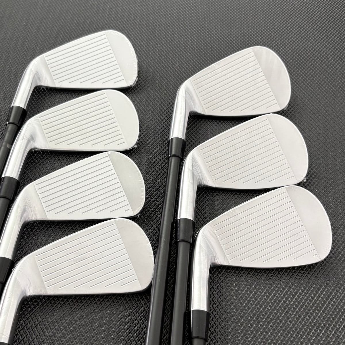 NEW TITLEIST T250 2025 IRON SET