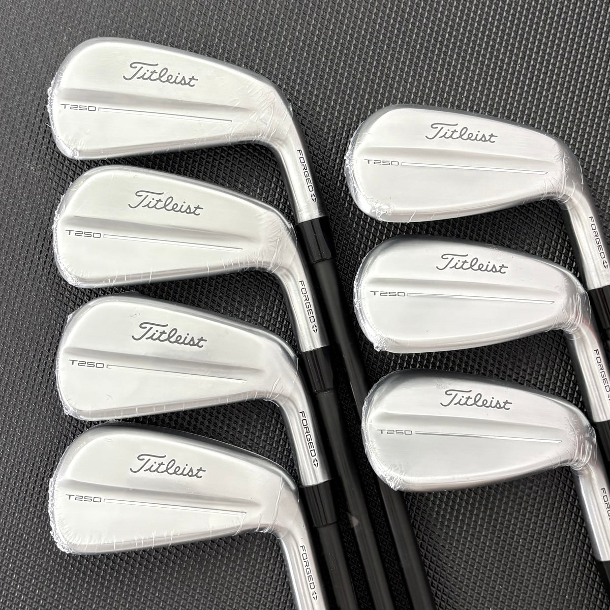 NEW TITLEIST T250 2025 IRON SET