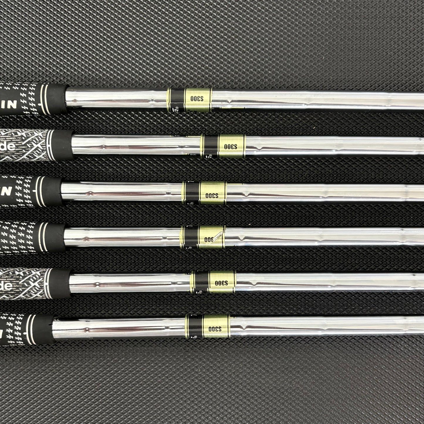 WILSON STAFF MODEL CB 2024 IRON SET