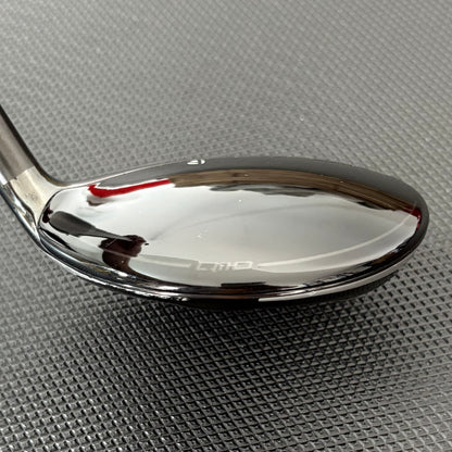 TAYLORMADE QI10 4 HYBRID (22 DEGREE) + HEADCOVER