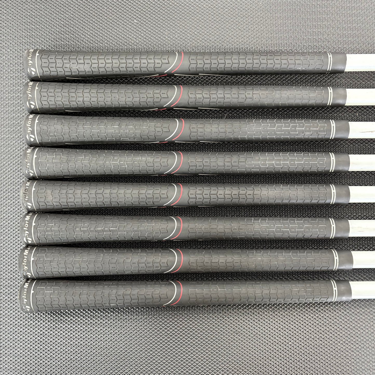TAYLORMADE BURNER HT IRON SET