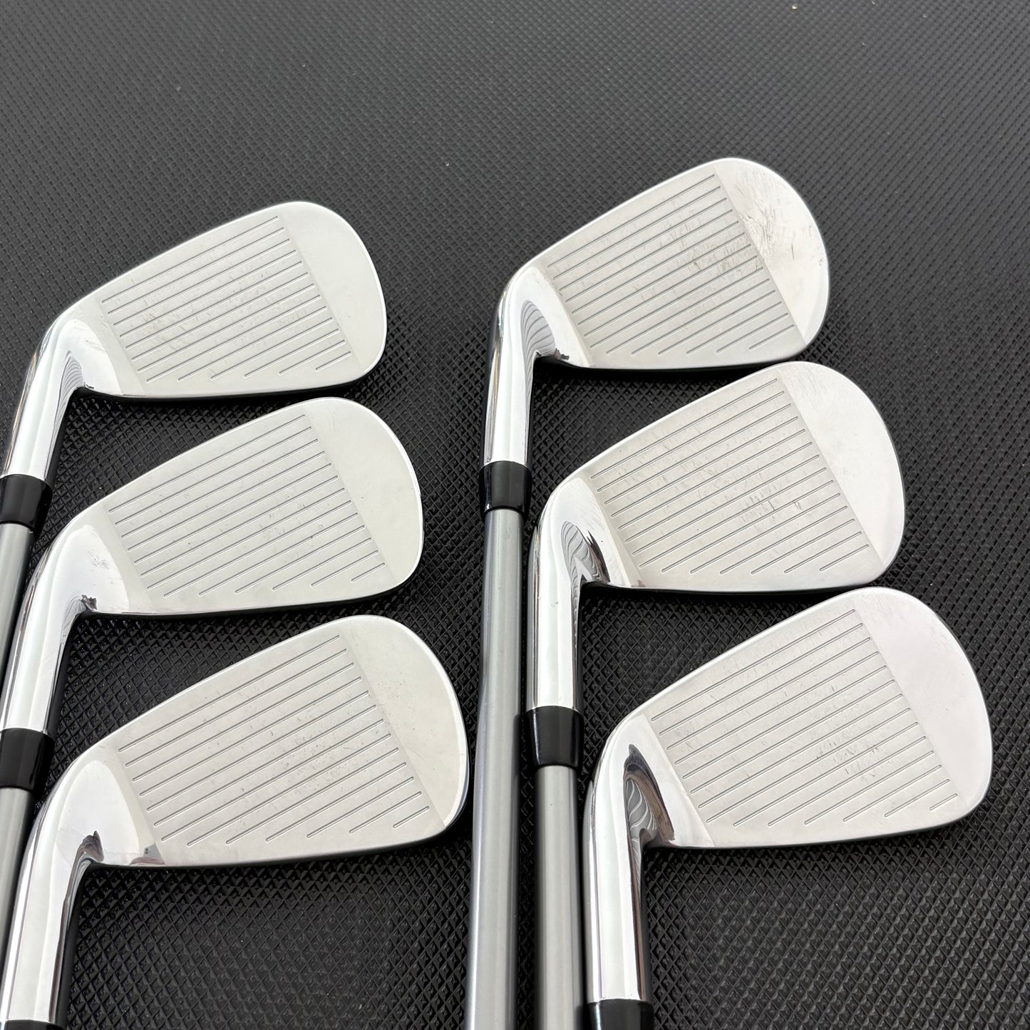 CALLAWAY ELYTE IRON SET