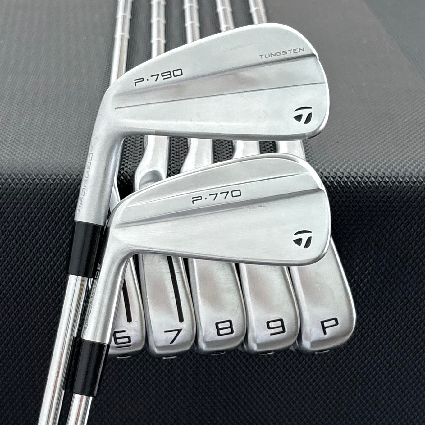 LH TAYLORMADE P790/P770 2024 COMBO IRON SET