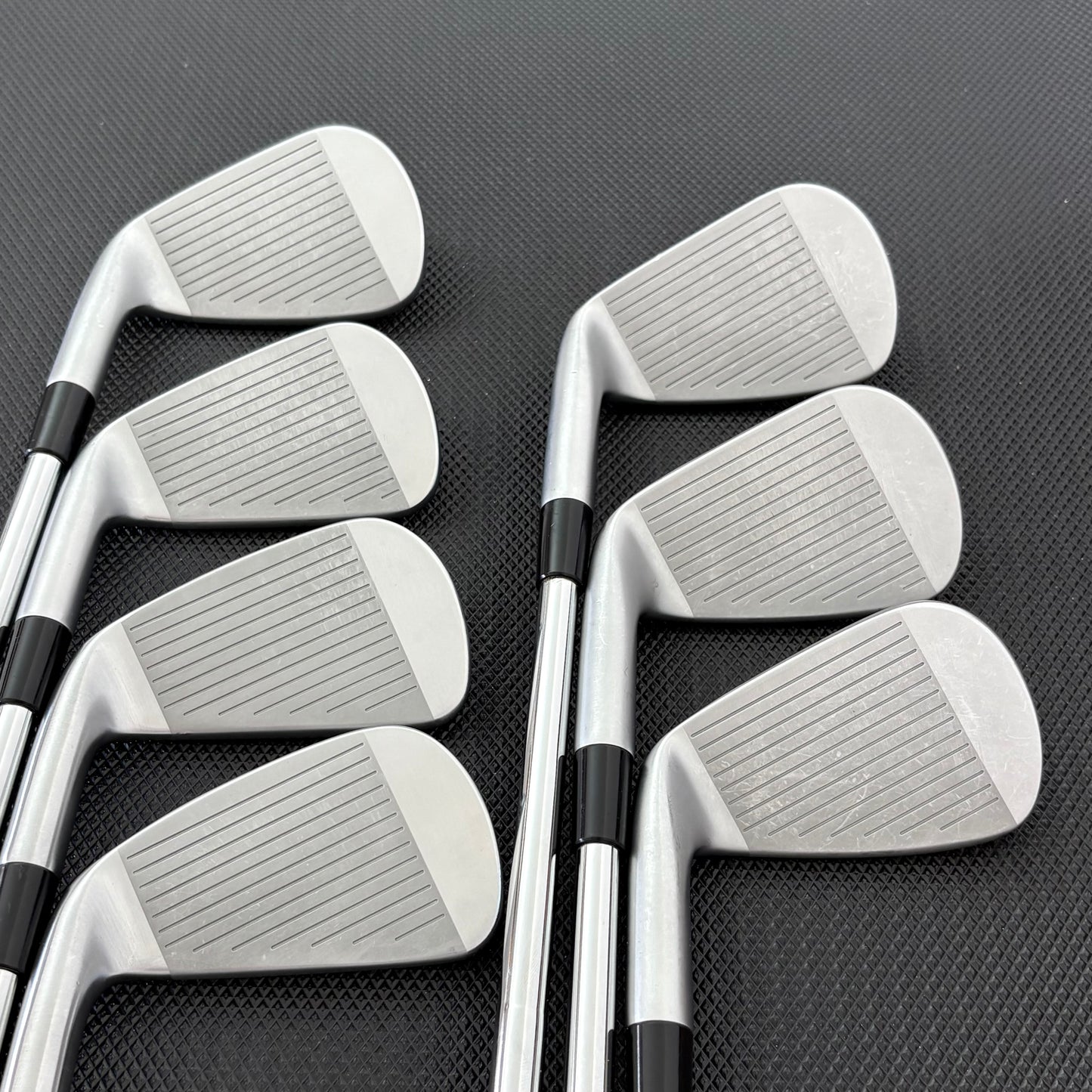TAYLORMADE P790/P770 COMBO IRON SET