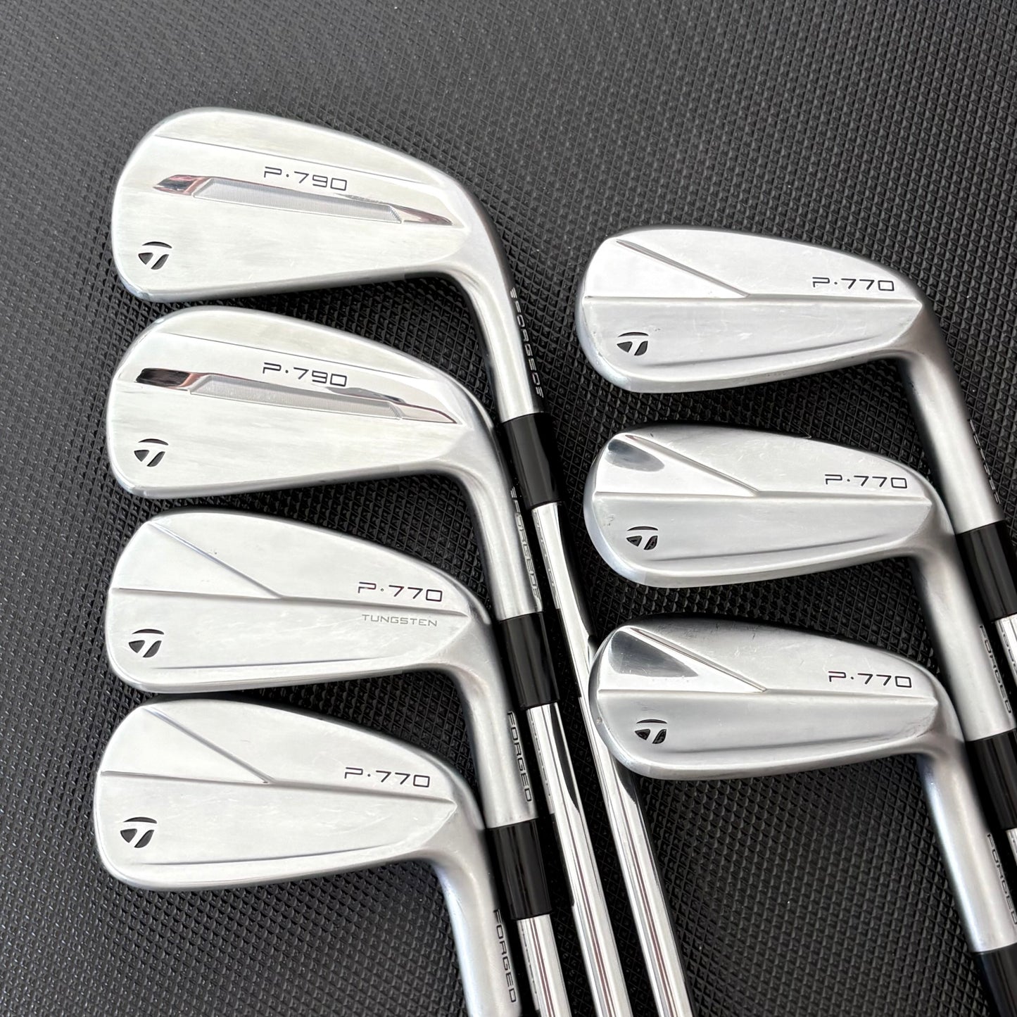 TAYLORMADE P790/P770 COMBO IRON SET