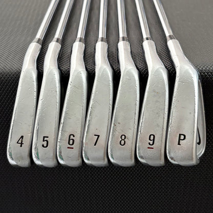 NIKE VICTORY RED SPLIT CAVITY IRON SET