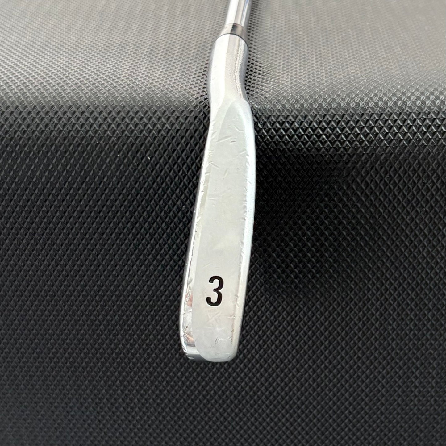 NIKE VICTORY RED SPLIT CAVITY 3 IRON