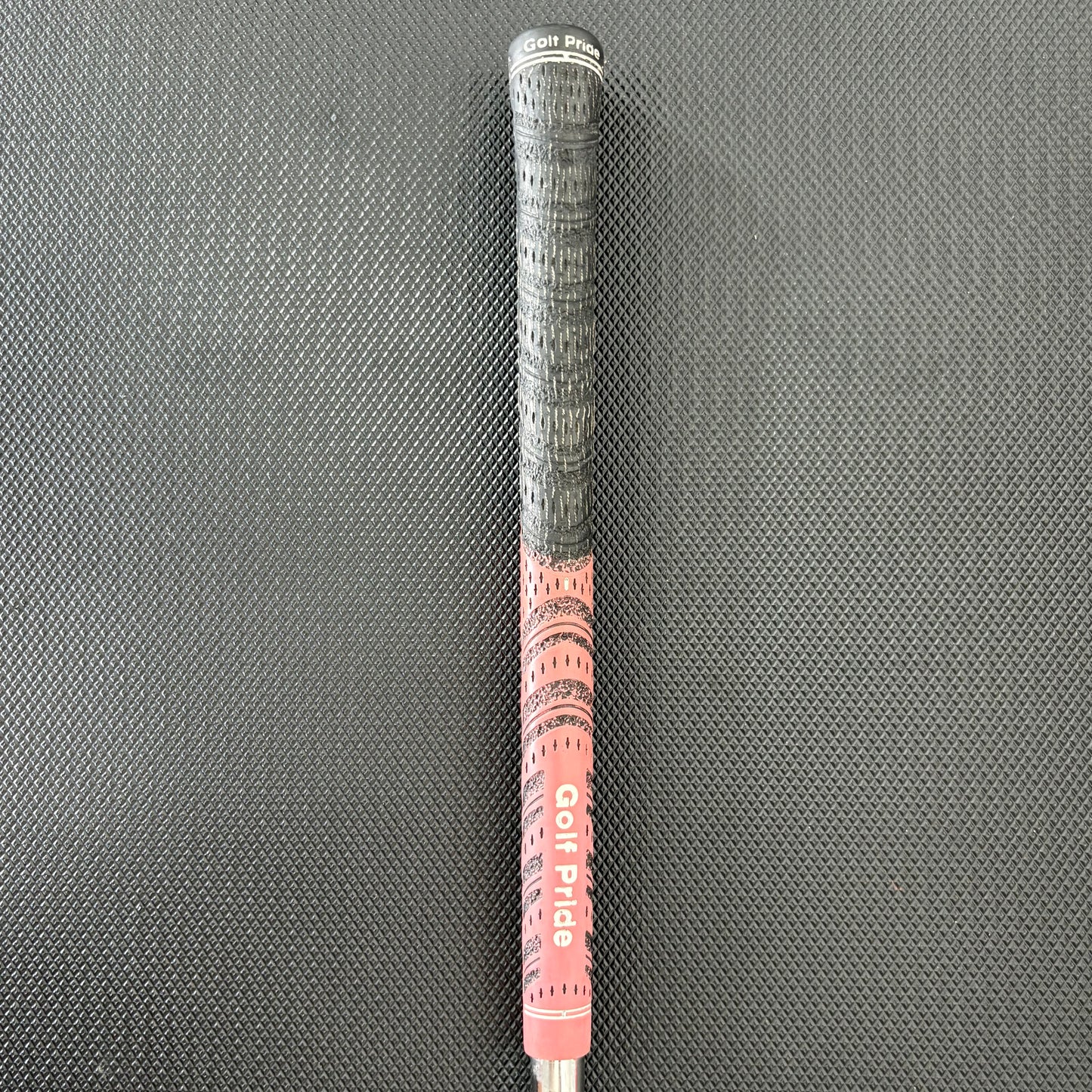 NIKE VICTORY RED SPLIT CAVITY 3 IRON