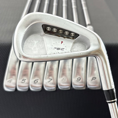 TAYLORMADE RAC LT IRON SET