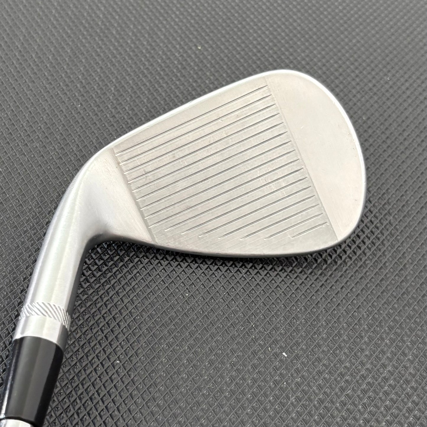 TITLEIST VOKEY SM10 TOUR CHROME WEDGE (48 DEGREE)