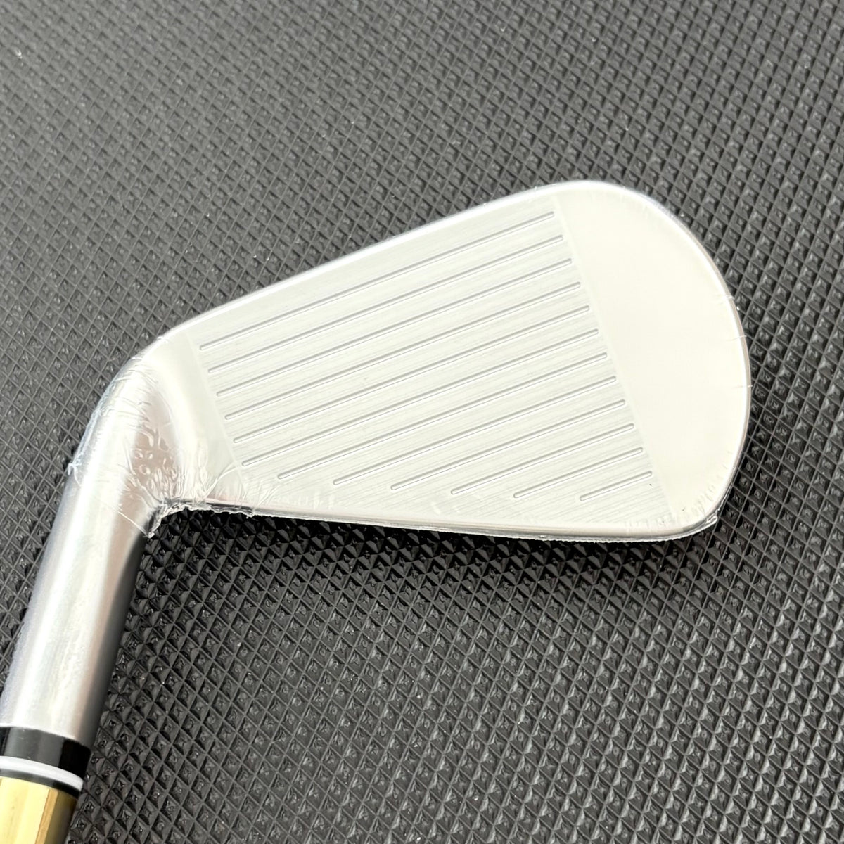 NEW SRIXON ZXI5 2027 3 IRON