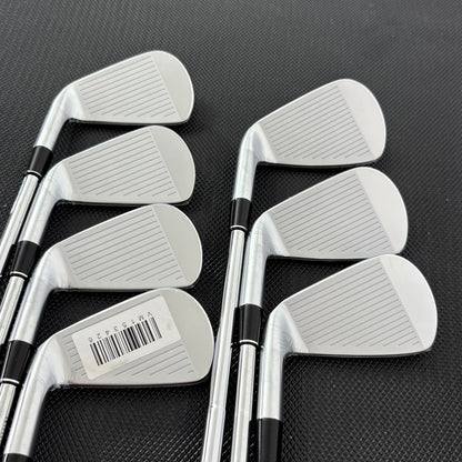 NEW SRIXON ZXI7 IRON SET