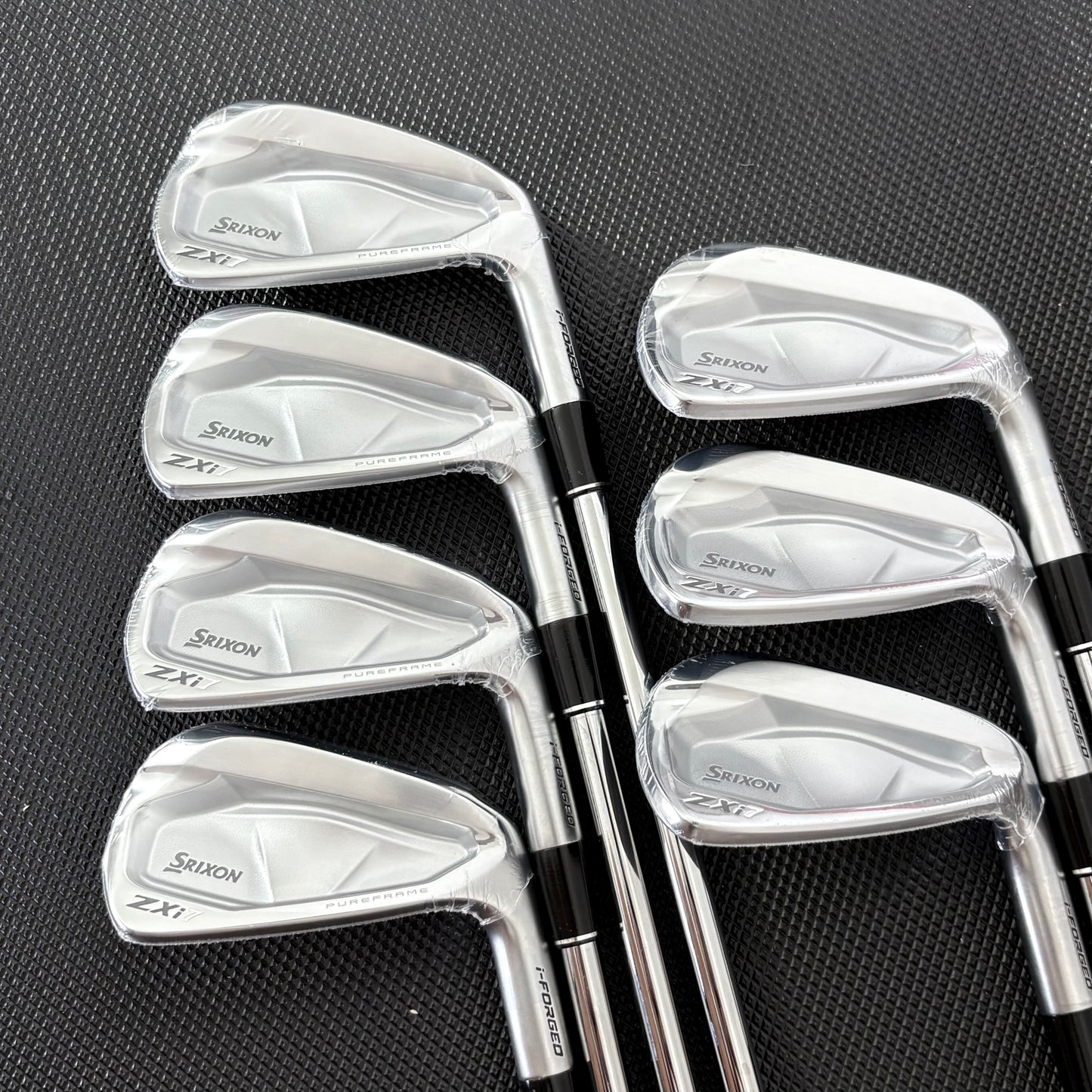 NEW SRIXON ZXI7 IRON SET