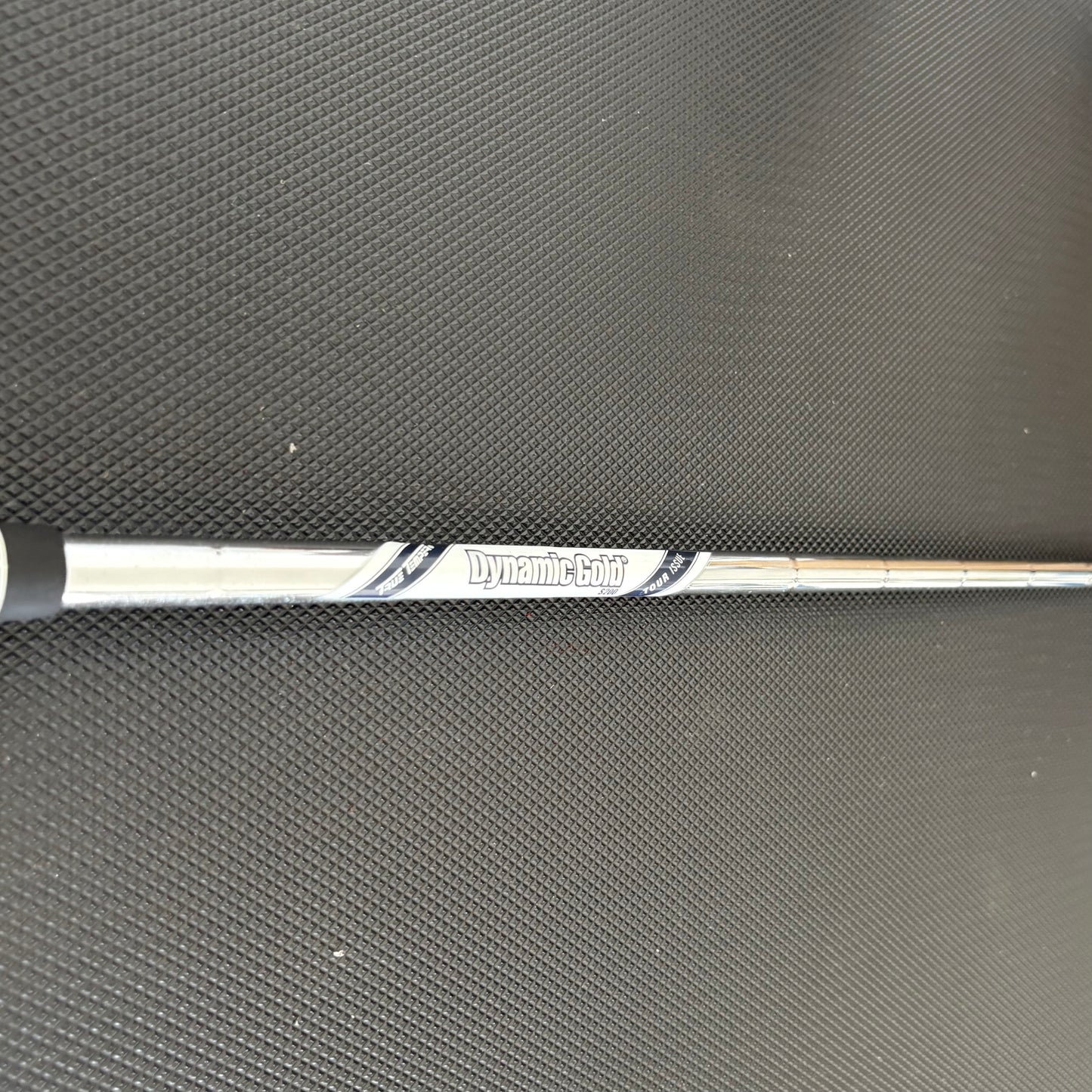 TAYLORMADE MILLED GRIND 3 RAW CHROME WEDGE (52 DEGREE)