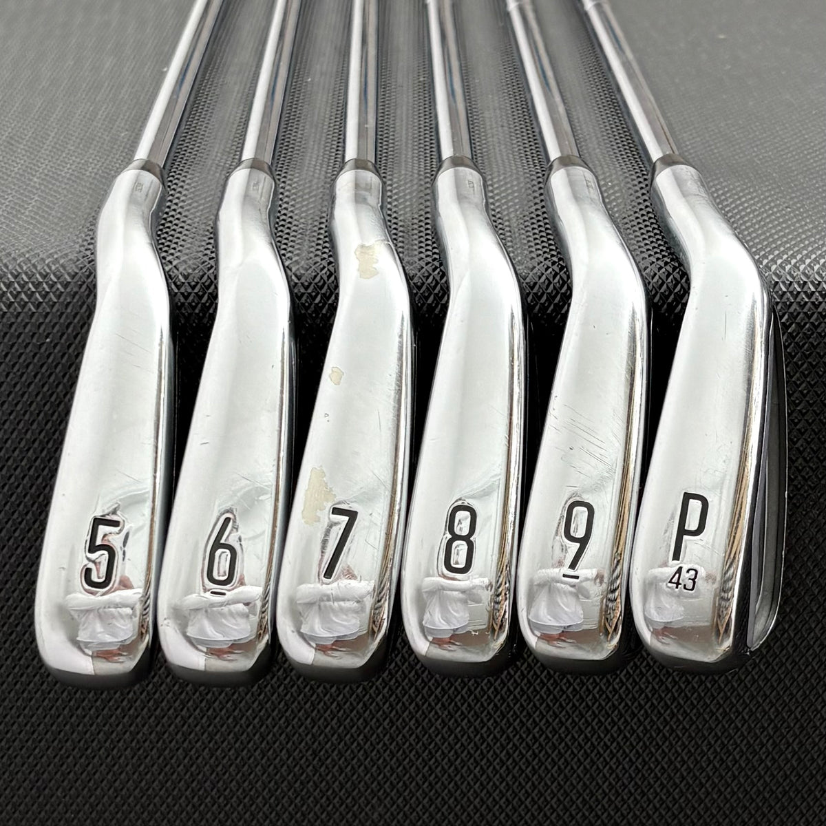 TITLEIST T300 2021 IRON SET