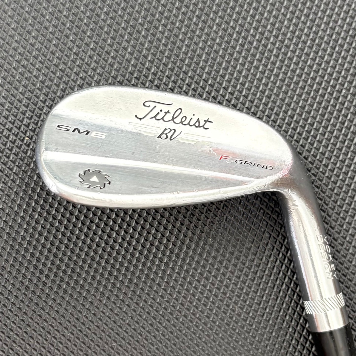 TITLEIST VOKEY SM6 TOUR CHROME WEDGE (52 DEGREE)