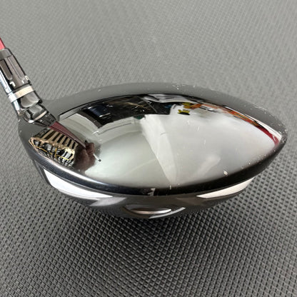 TAYLORMADE R9 460 DRIVER (10.5 DEGREE)