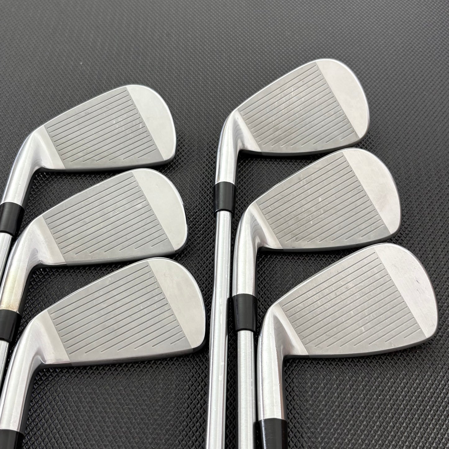 COBRA KING FORGED TOUR IRON SET