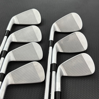 TAYLORMADE P790 2023 IRON SET