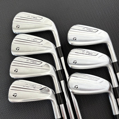 TAYLORMADE P790 2019 IRON SET