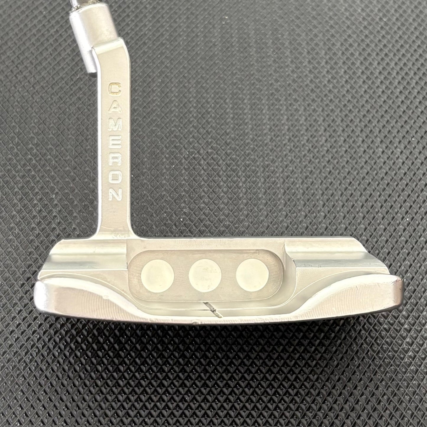 SCOTTY CAMERON STUDIO SELECT SQUAREBACK 2 PUTTER (35”) + HEADCOVER
