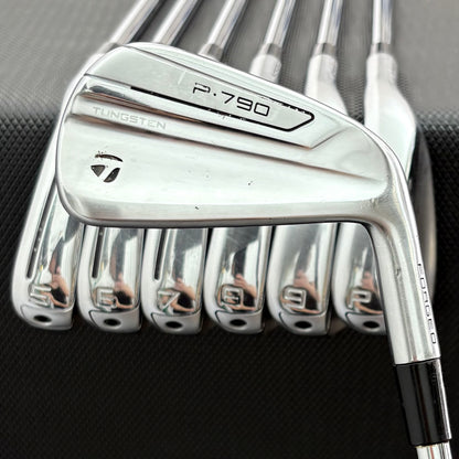 TAYLORMADE P790 2019 IRON SET