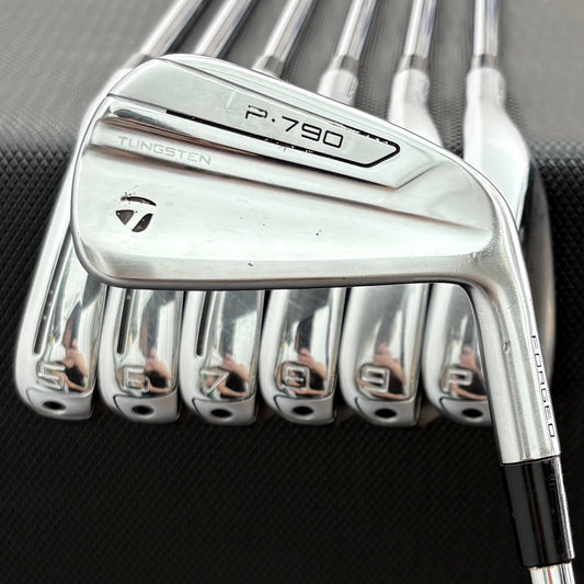 TAYLORMADE P790 2019 IRON SET