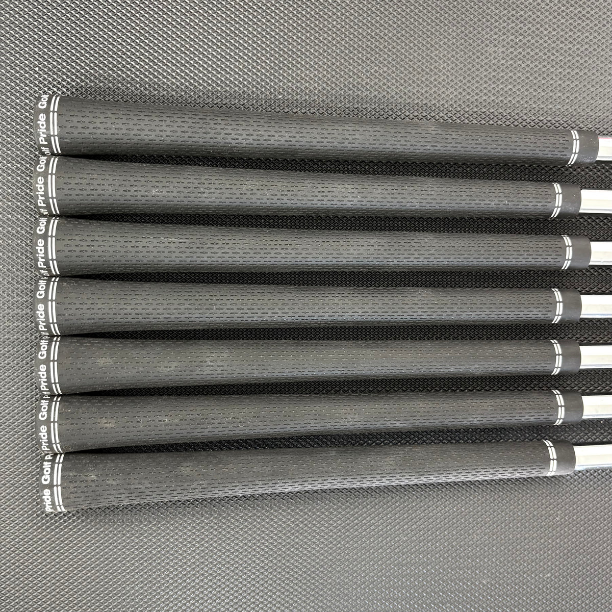 SRIXON ZXI7 BLACK CHROME IRON SET