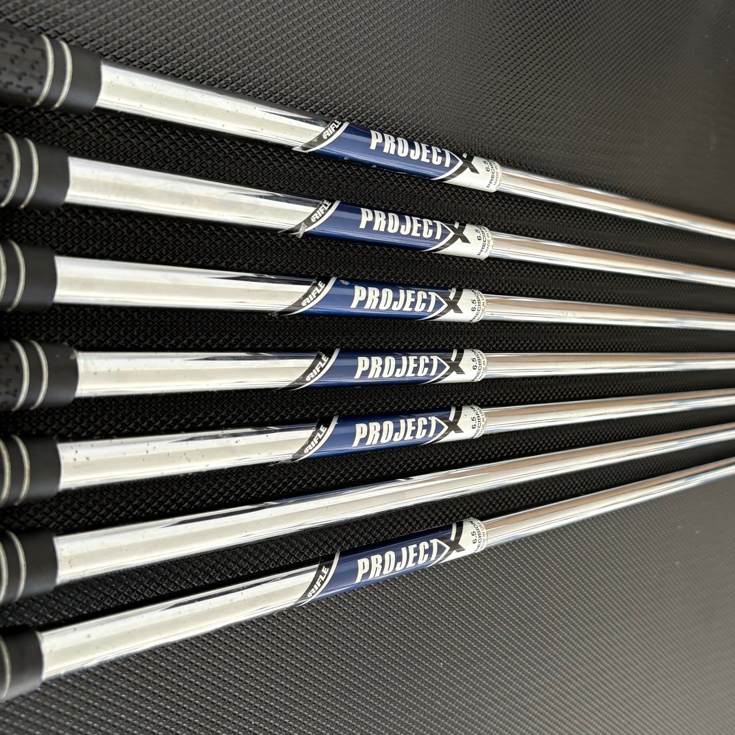 TITLEIST 714 CB IRON SET