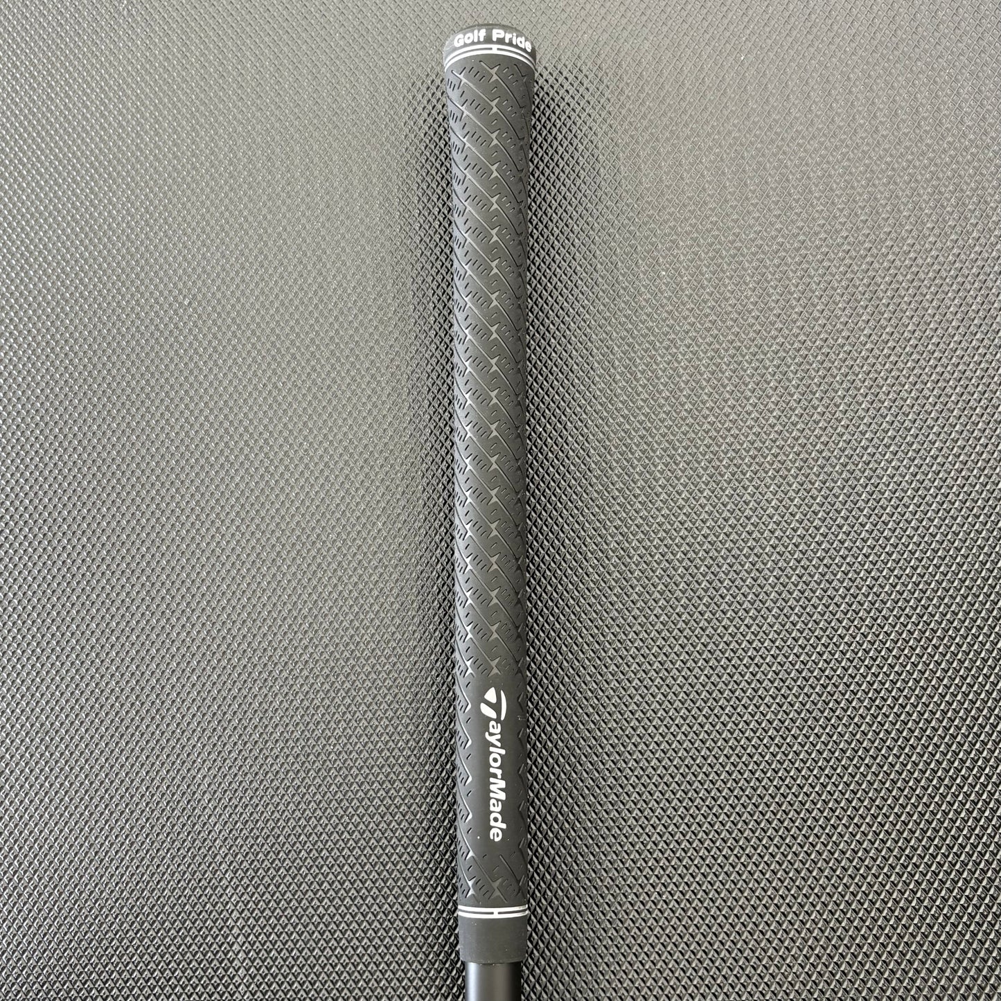 NEW TAYLORMADE QI4D MAX DRIVER (10.5 DEGREE) + HEADCOVER