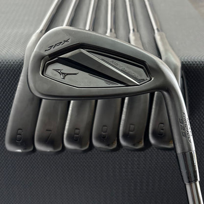 MIZUNO JPX 925 HOT METAL BLACK IRON SET