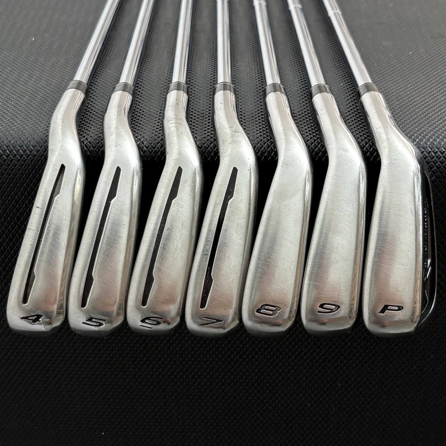 TAYLORMADE M2 IRON SET