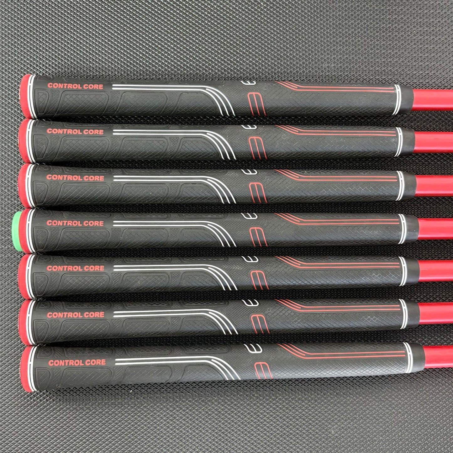 COBRA DS-ADAPT IRON SET