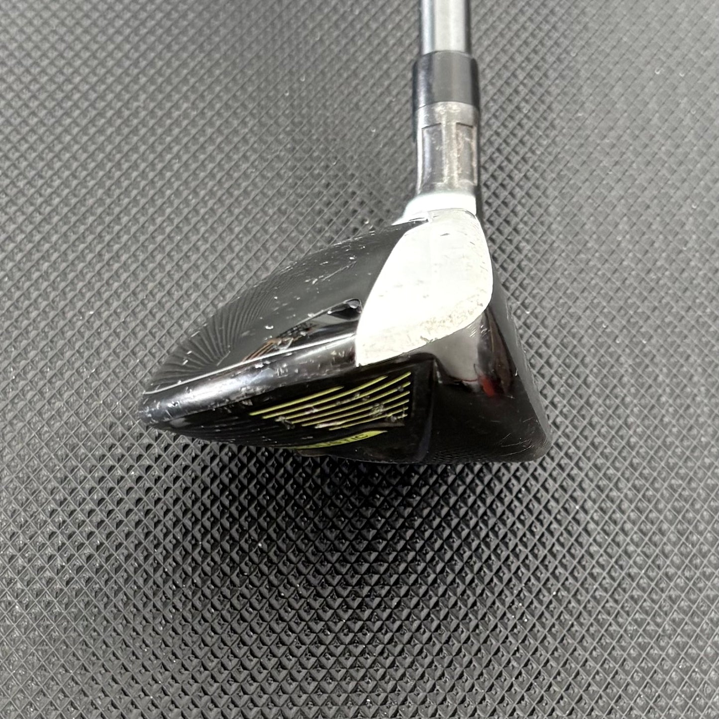 TAYLORMADE M2 3 HYBRID (19 DEGREE) + HEADCOVER