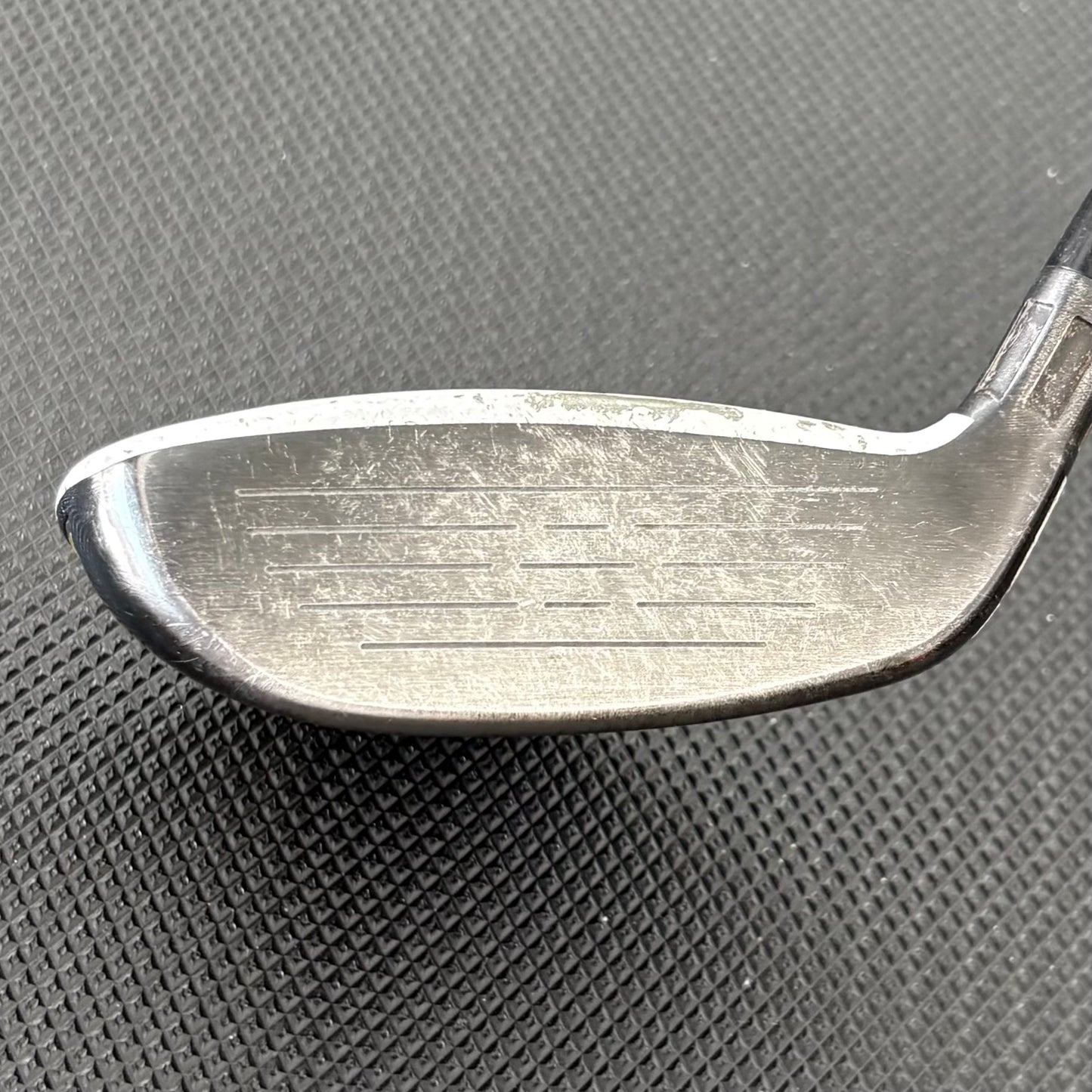 TAYLORMADE M2 3 HYBRID (19 DEGREE) + HEADCOVER