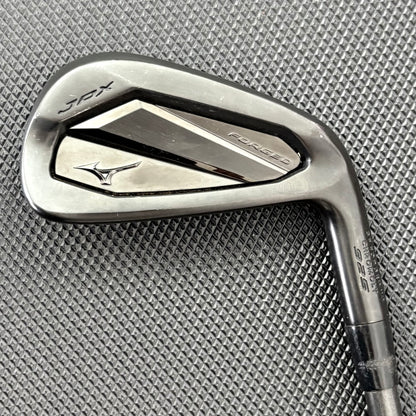 MIZUNO JPX 925 FORGED BLACK 4 IRON