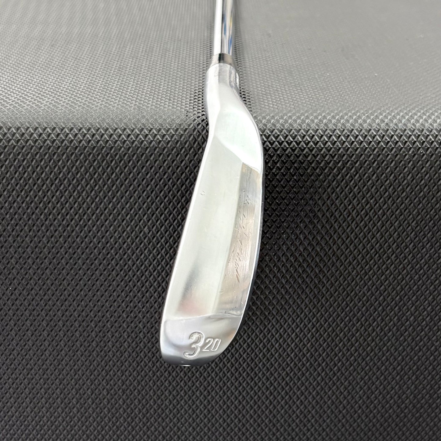 SRIXON ZXIU UTILITY 3 IRON (20 DEGREE)