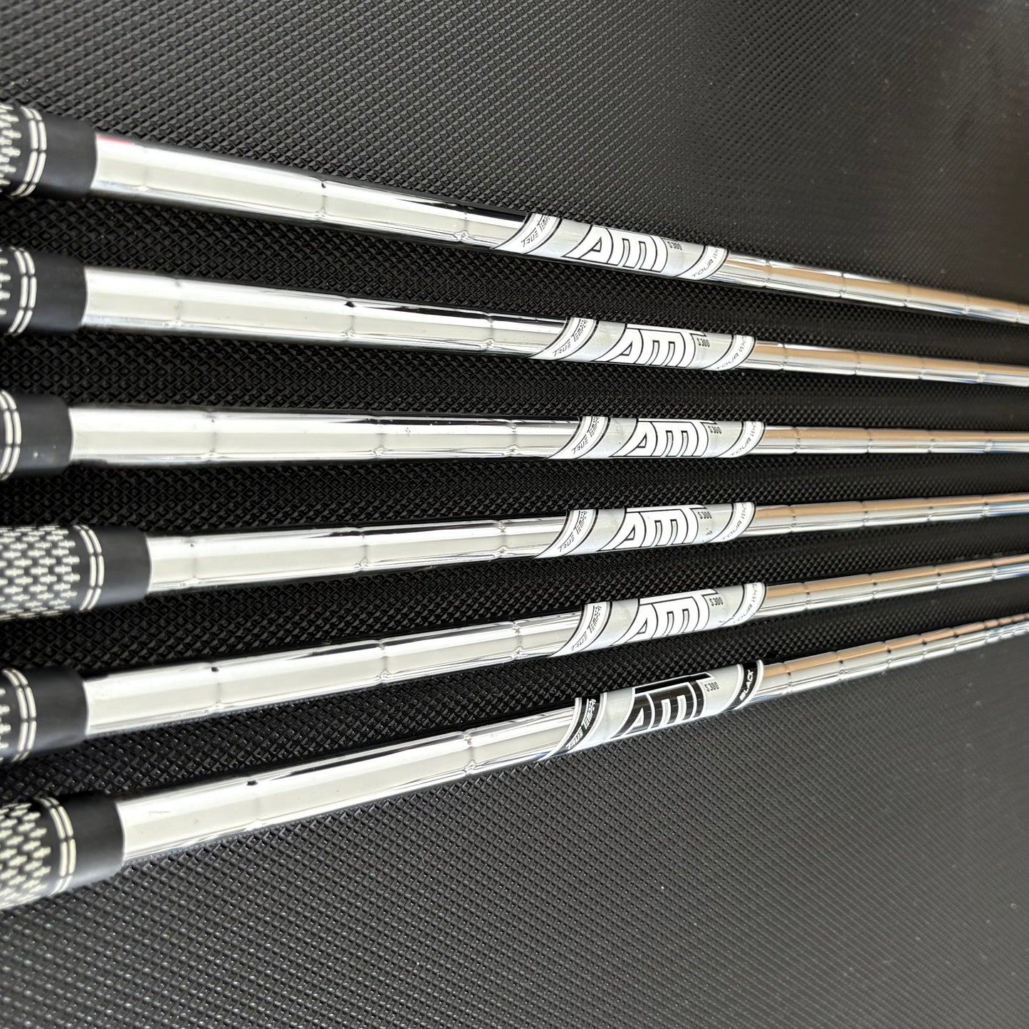 TITLEIST 718 AP2 IRON SET