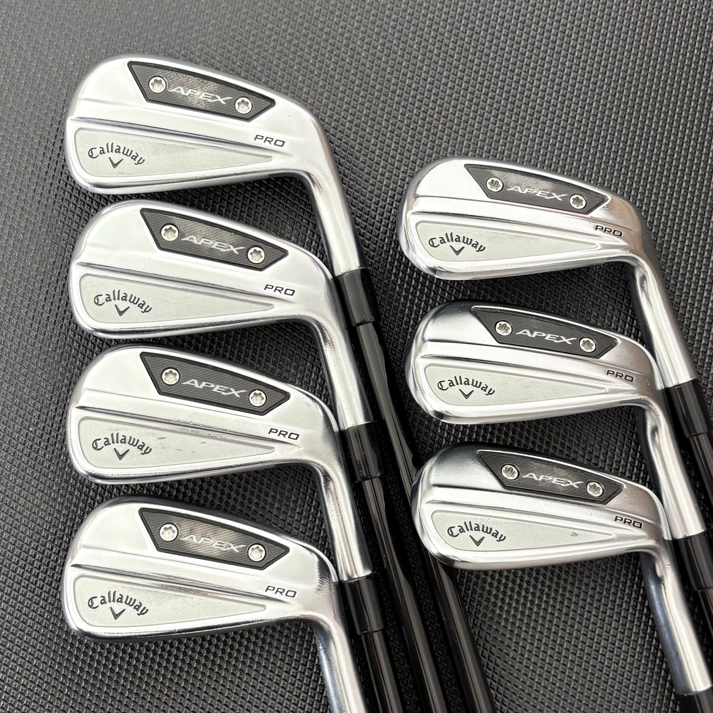 CALLAWAY APEX PRO 2024 IRON SET